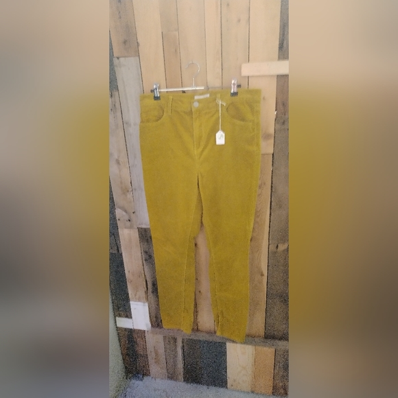 Made and Loved LOFT size 30/10 gold Corduroy pants - Picture 2 of 6